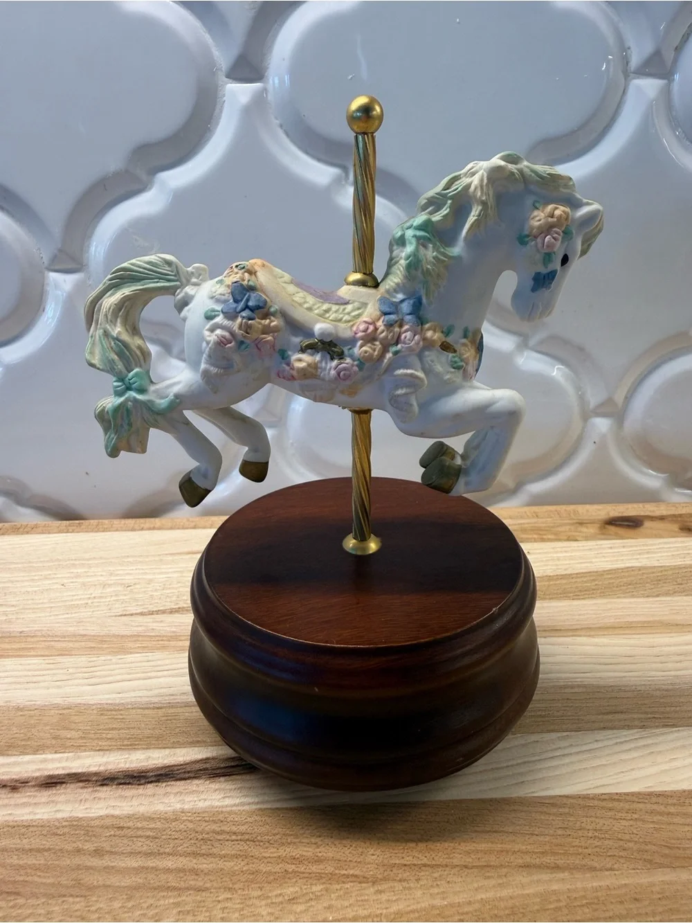 Vintage Porcelain Carousel Horse Music Box Wind Up Plays The Carousel Waltz